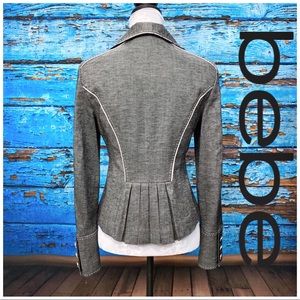 bebe sz 10 Tailored Jacket Cropped  Fitted